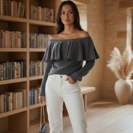 Kadın Antrasit Madonna Yaka Triko Kazak