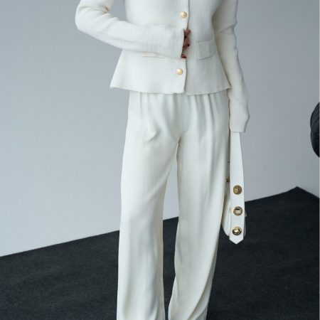 Kadın Beyaz Polo Yaka Cepli Pamuklu Triko Hırka