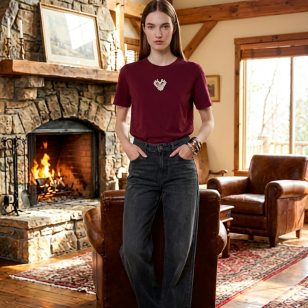 Kadın Bordo Kalp Detaylı Bisiklet Yaka Pamuk T-shirt